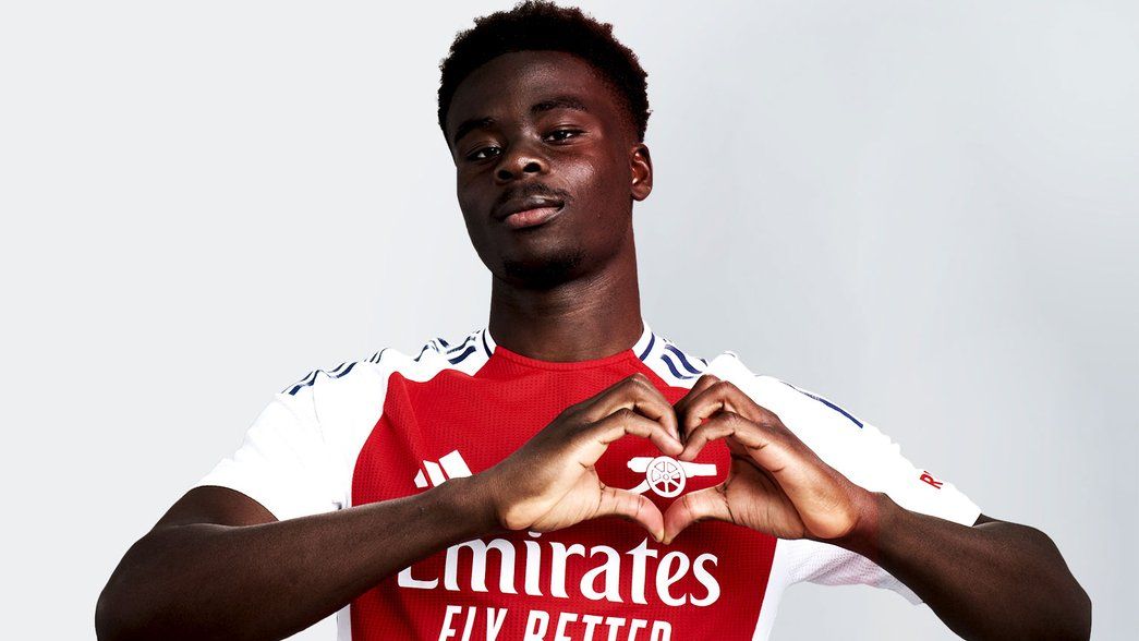 StatGoatFC's tweet photo. In Arsenal's friendly against Lyon today at the Emirates Cup, Saka attempted 8 dribbles and completed 0. 🤔
#Football #Soccer #Fútbol #Sport #Instagram #StatGoatFC #Stat #Statistic #Data #Saka #Arsenal #Friendly #Lyon #Dribble #Dribbles #EmiratesCup https://t.co/PzeU9qrgZx