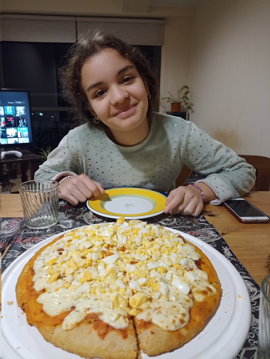 Chato_GT_'s tweet photo. Mi hija me hace pizzas ❤️ https://t.co/HcJhDqxAlY