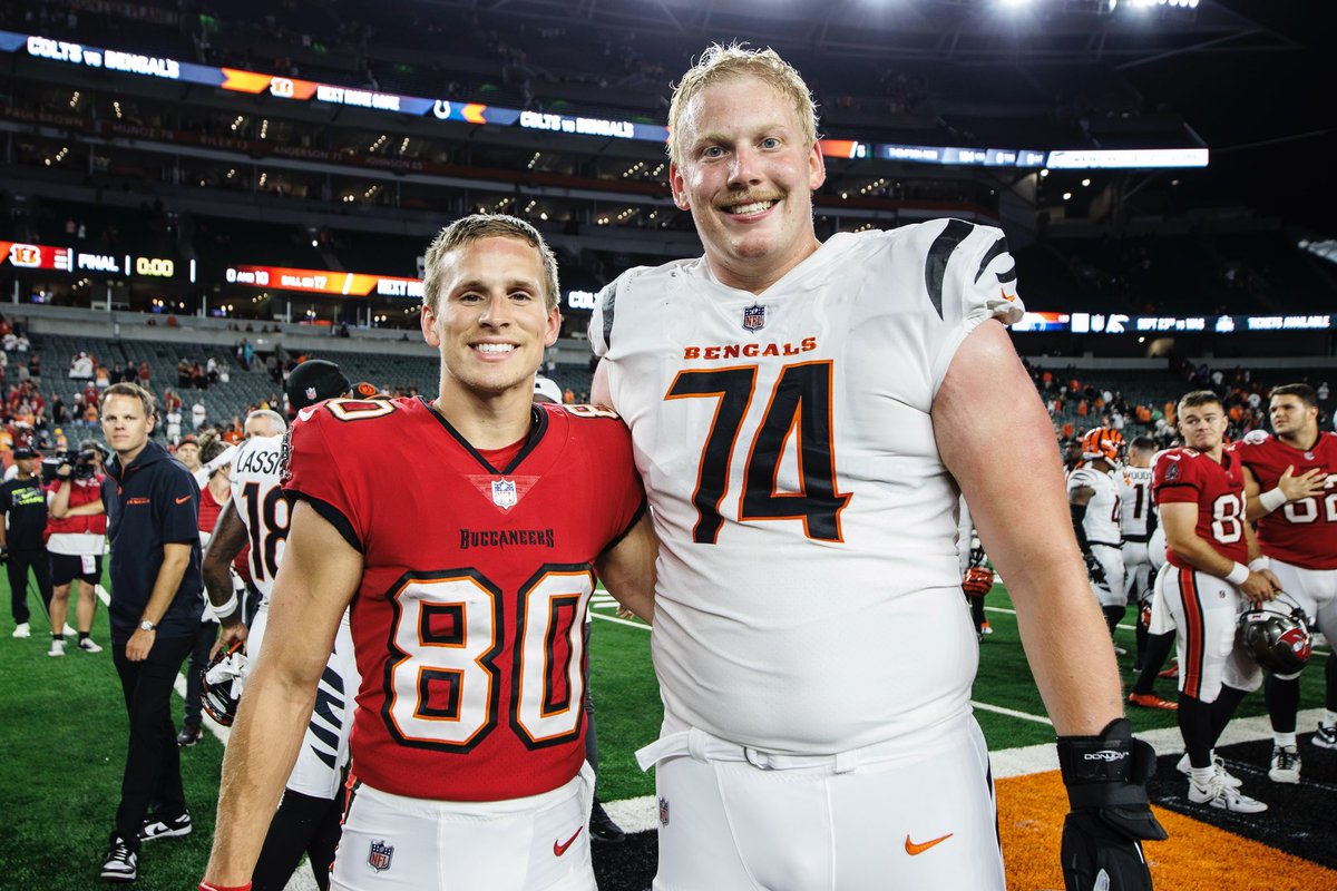 #LGL family…THIS is what it’s all about…so proud of these two men! Way to represent Comet Country!