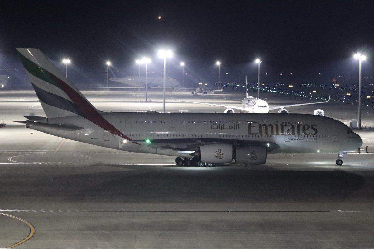 traveler_narrow's tweet image. Emirates 
Airbus A380-861(A6-EUI)/ Aug 11,2024
#RJGG #NGO #飛来機

成田空港のA滑走路閉鎖でセントレアにダイバートしたエミレーツのA380は約3時間のセントレア滞在を終え、成田へ向かいました。恐らく私がセントレアでA380を見れるのは最初で最後なので到着から出発まで撮影できて良かったです！