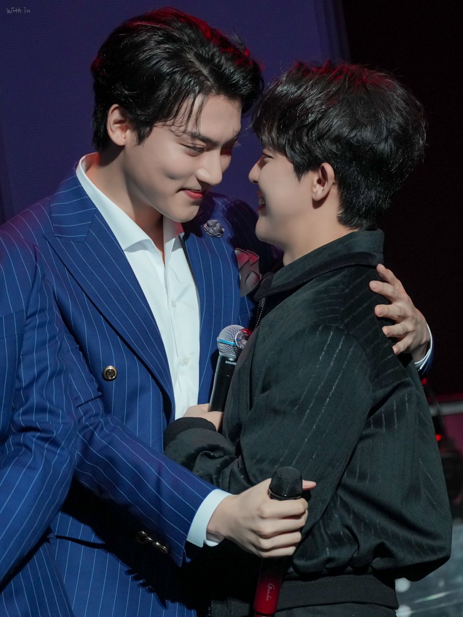 with_in_pic's tweet photo. 240811 <2024 The Masterpiece Concert>
#황건하 #라비던스 #임규형 #크레즐 #Masterpiece #Gunha #RabidAnce #Kyuhyung #CREZL

🐅🐹 https://t.co/D884BBELsy