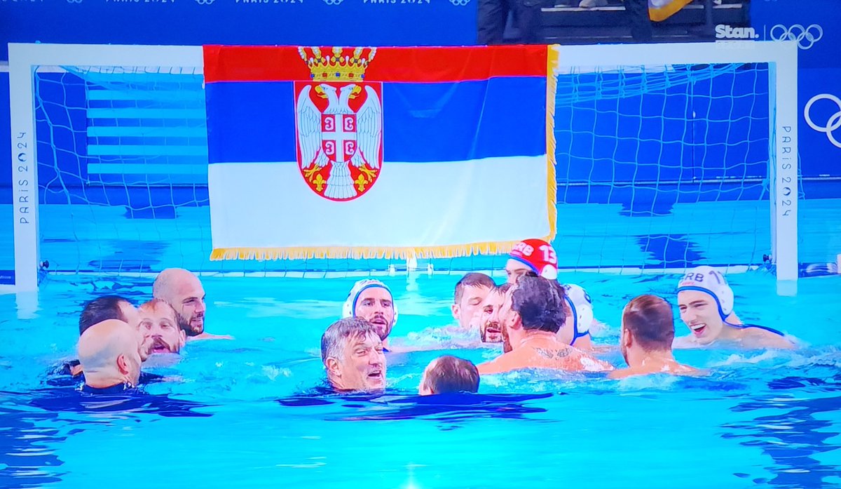 ZedStar5's tweet image. SERBIA Mens Waterpolo are 3x Olympic Gold Medallists 🥇🥇🥇
#TakoJeBre #Idemo #ImaBoga