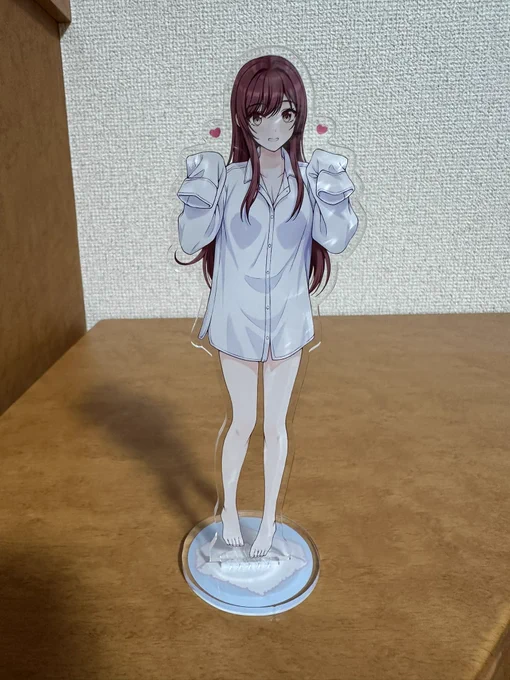 新刊とアクスタめっちゃいい感じにできました! 明日よろしくお願いします~ すごく暑いから、気をつけて来てください