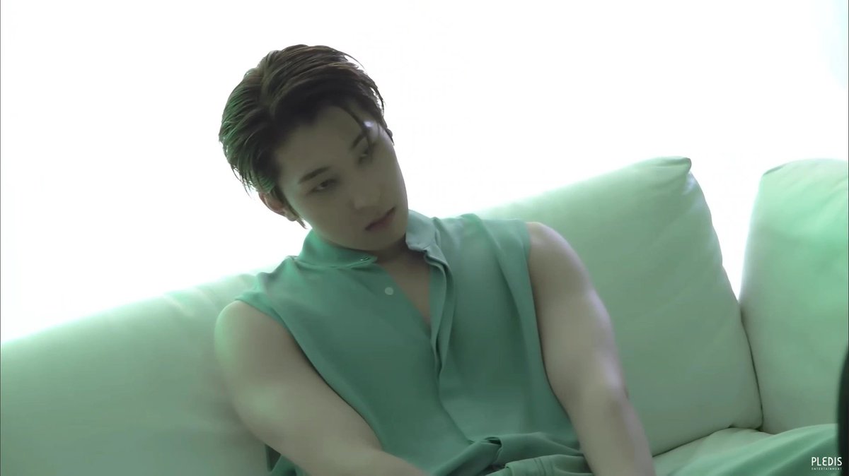 minwonjeu's tweet photo. WONWOOOOOOOOO  SO FREAKING HOT??!!!! https://t.co/AL48rTnakw