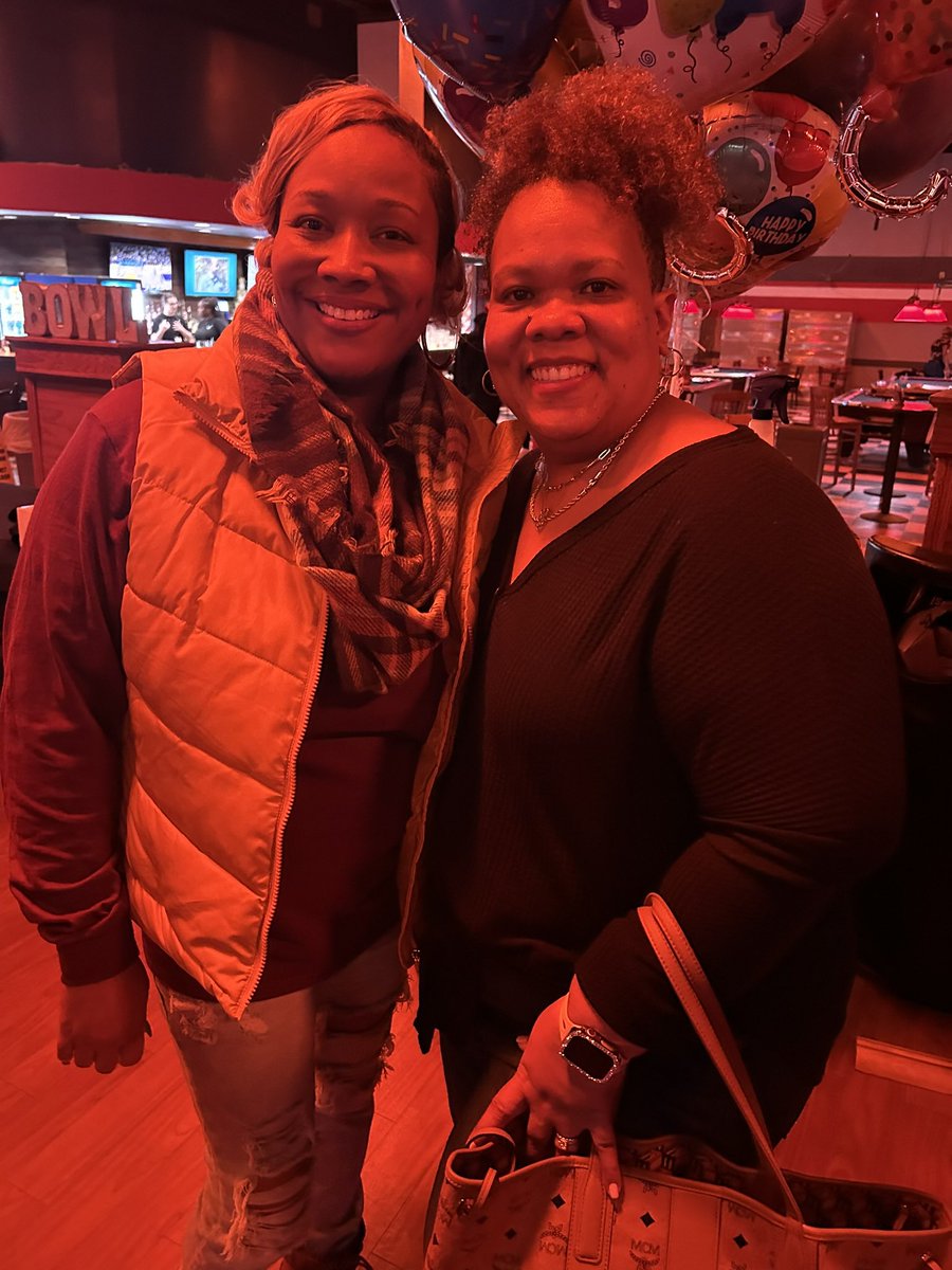BBling1st's tweet photo. Happy birthday to my kids other mama! @mrscourtneeeeee  life be lifing and we be busy, but you always find time to check on your babies. Enjoy your birthday and we will definitely rewind Leo Season when we see each other! Love ya hun!! ❤️❤️🎂🎉🎊 https://t.co/lg2V7D5Z21