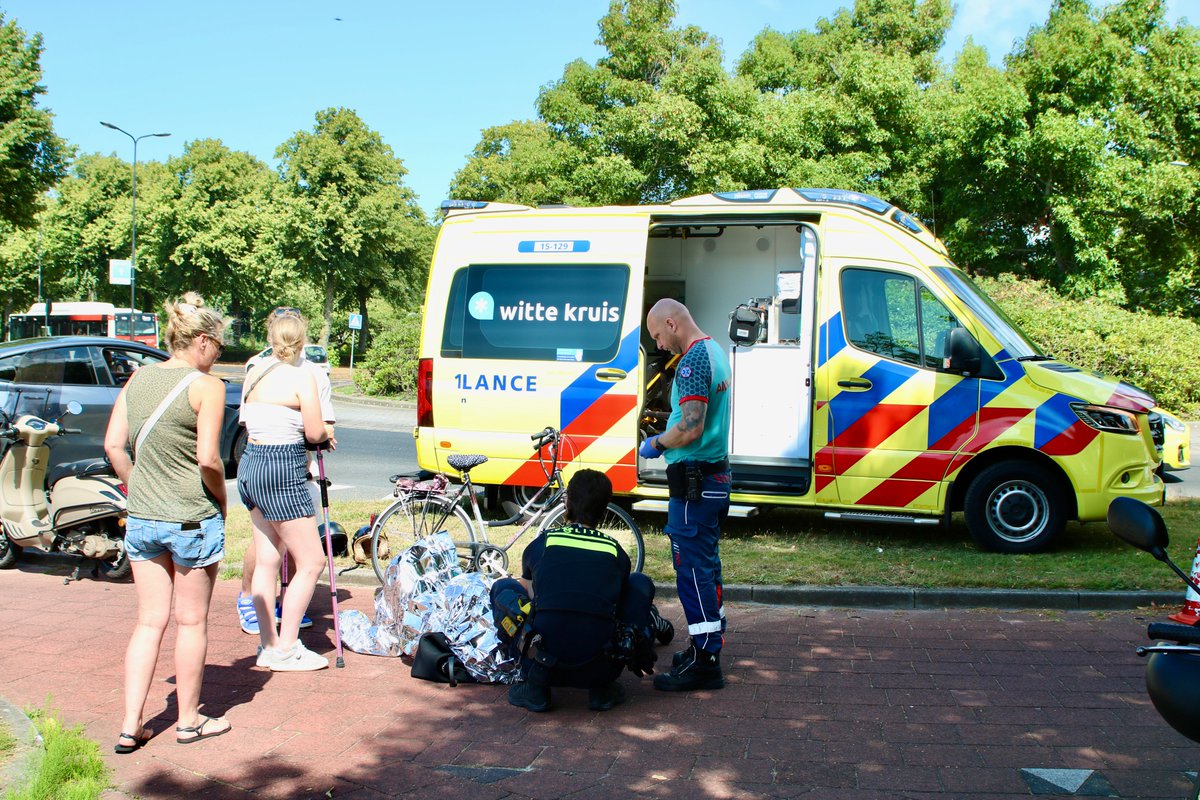 Fietser met hoofdwond na ongeval op Schaapweg inrijswijk.com/2024/08/11/fie…