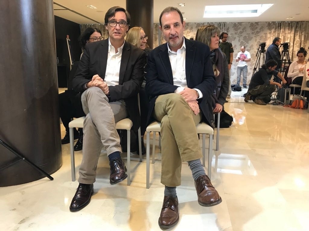FonsiLoaiza's tweet photo. El ultracatólico Ramon Espadaler del OPUS será conseller de "justicia y calidad democrática" en Catalunya. Blindó el uso de pelotas de goma por los Mossos. Pidió derogar la ley de matrimonio homosexual. Su partido Unió recibió donaciones de BBVA, Iberdrola y ACS de Florentino. https://t.co/2SdVQqd0a5