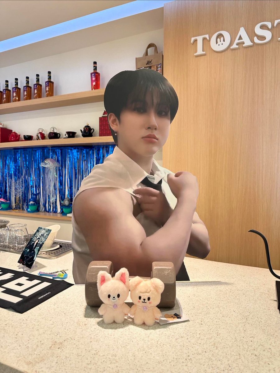 Ppzzzzzzz1's tweet photo. HAPPY BIRTHDAY MY BOY 🐷🐰🧁
#FlyHighWithChangbin https://t.co/Ldyn2tFQGX