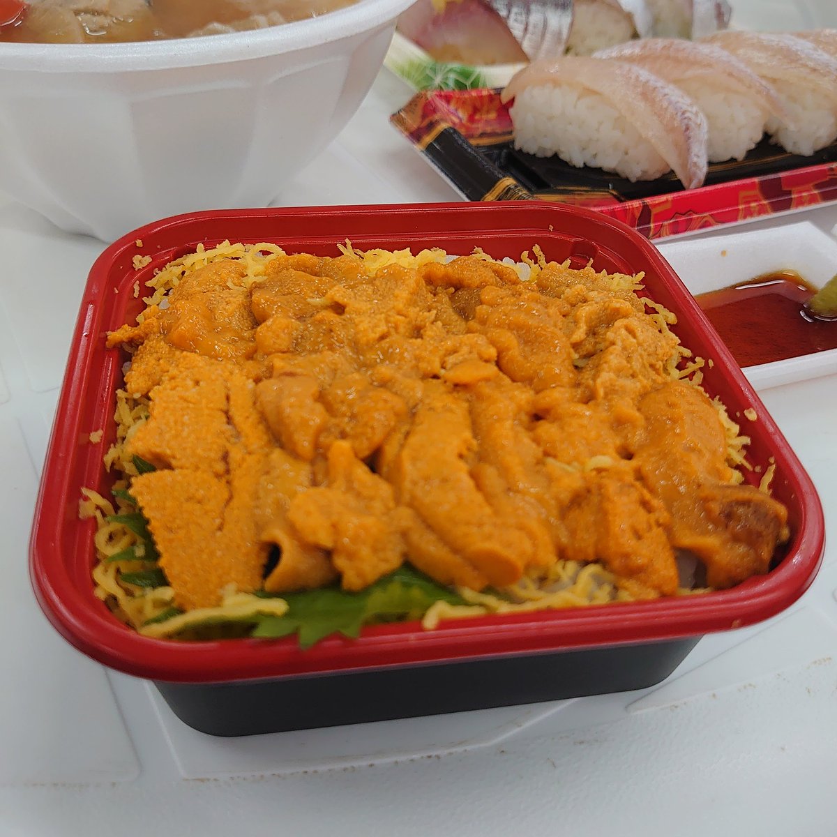 425S572's tweet photo. 新潟県寺泊に行ってきました、もっと色々食べたんですが早く食べたくて撮るの忘れました、美味しかった😁 https://t.co/1KPnriqgJi