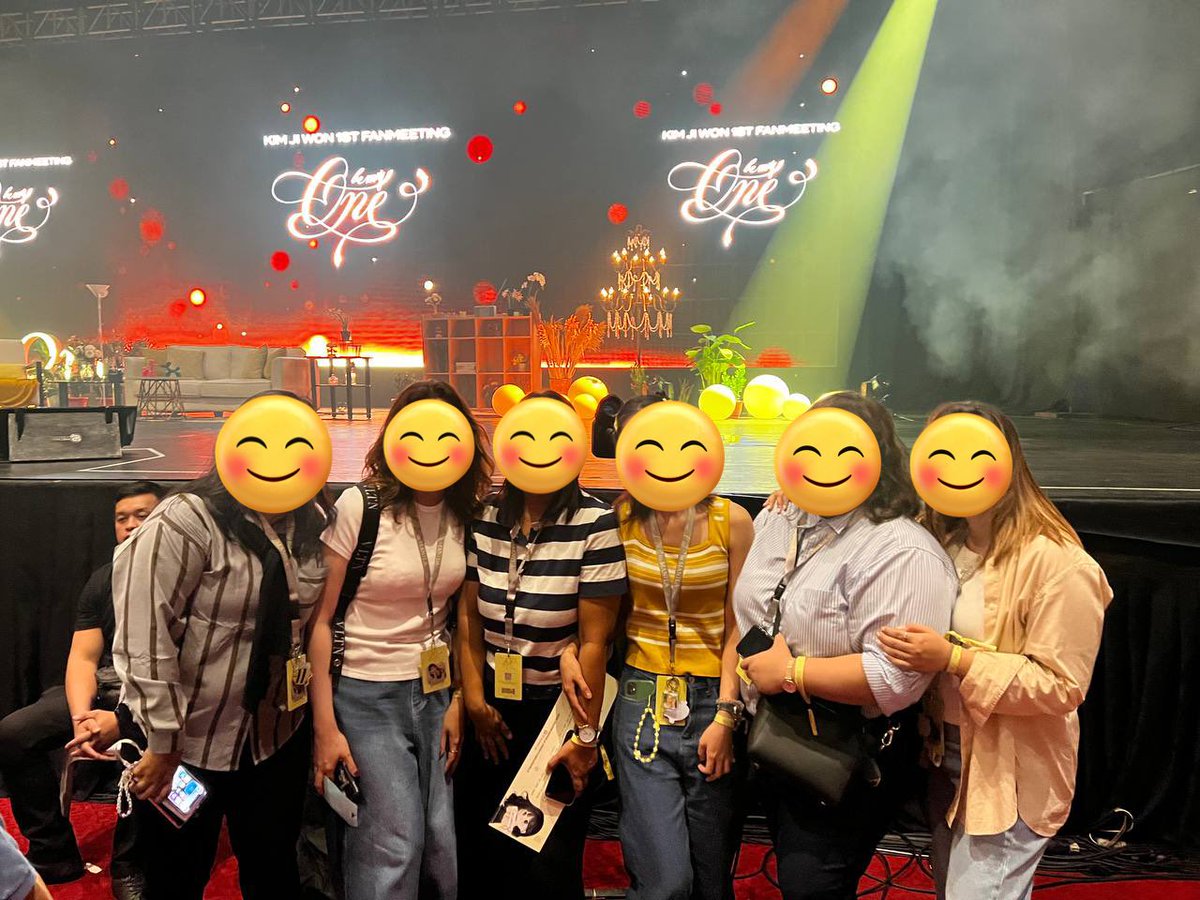 more22jp's tweet photo. I'm delighted to have been able to go to Jiwon’s fan meeting in the Philippines and meet other fangirls. It was an incredible experience! 😁
Nakakabingi pala talaga umattend ng fan meeting sa Pinas😆

#teamroyalty 😄 https://t.co/tWgH5DBZ6i