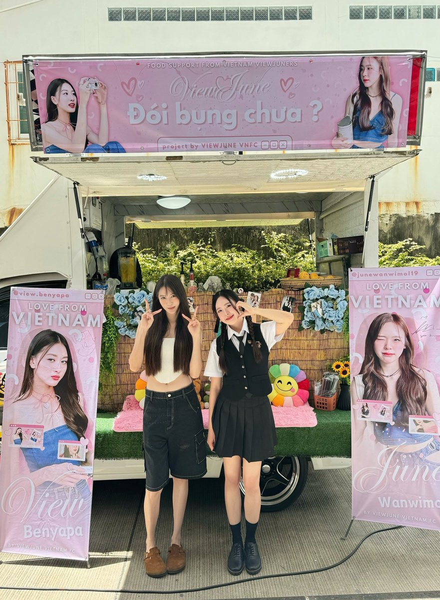 Thank you for sending food trucks to ViewJune 🥰
Love Love 🫶🏻

Food trucks by : <a href="/viewjune_vn/">ViewJune VNFC</a> @Viewjuners_cnmy and Thai Viewjuners

#Junewanwimol #viewjune
#วิวจูน #HighSchoolFrenemy