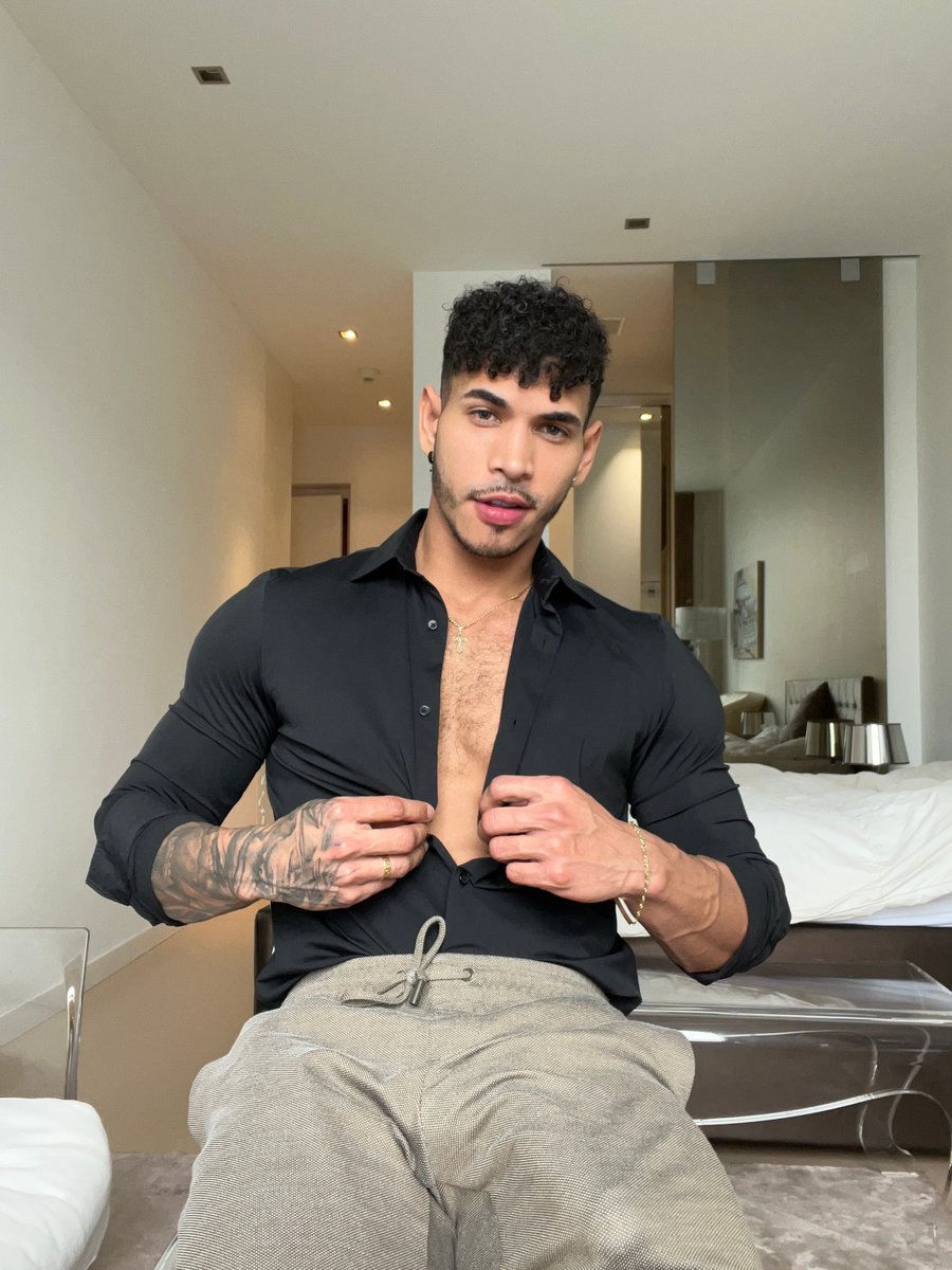 Are you ready for our date? 😜
