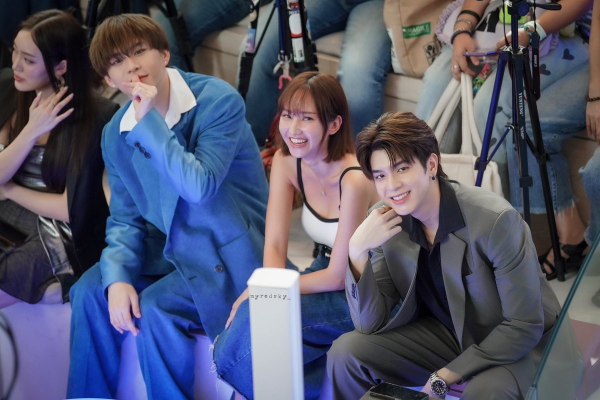 myredsky_'s tweet photo. ตะล้าคมากกกก 🥰

#OralBiO 
#HelloImiO7 
#oralBThailand 
#pie_saran @SaranPie 
#bbverpj @bbverpj 
#icetriple_meow @icetriple_meow https://t.co/nc87F3RDl9