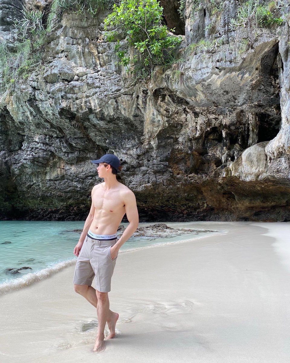 ทำดี ทำถึง ทำต่อไปนะคะ พี่วินต้องไปทะเลบ่อย ๆ นะคะ พักผ่อนเยอะ ๆ น้า 🥰🐰💚

#winmetawin <a href="/winmetawin/">Winmetawin</a> 
#snowballpower
