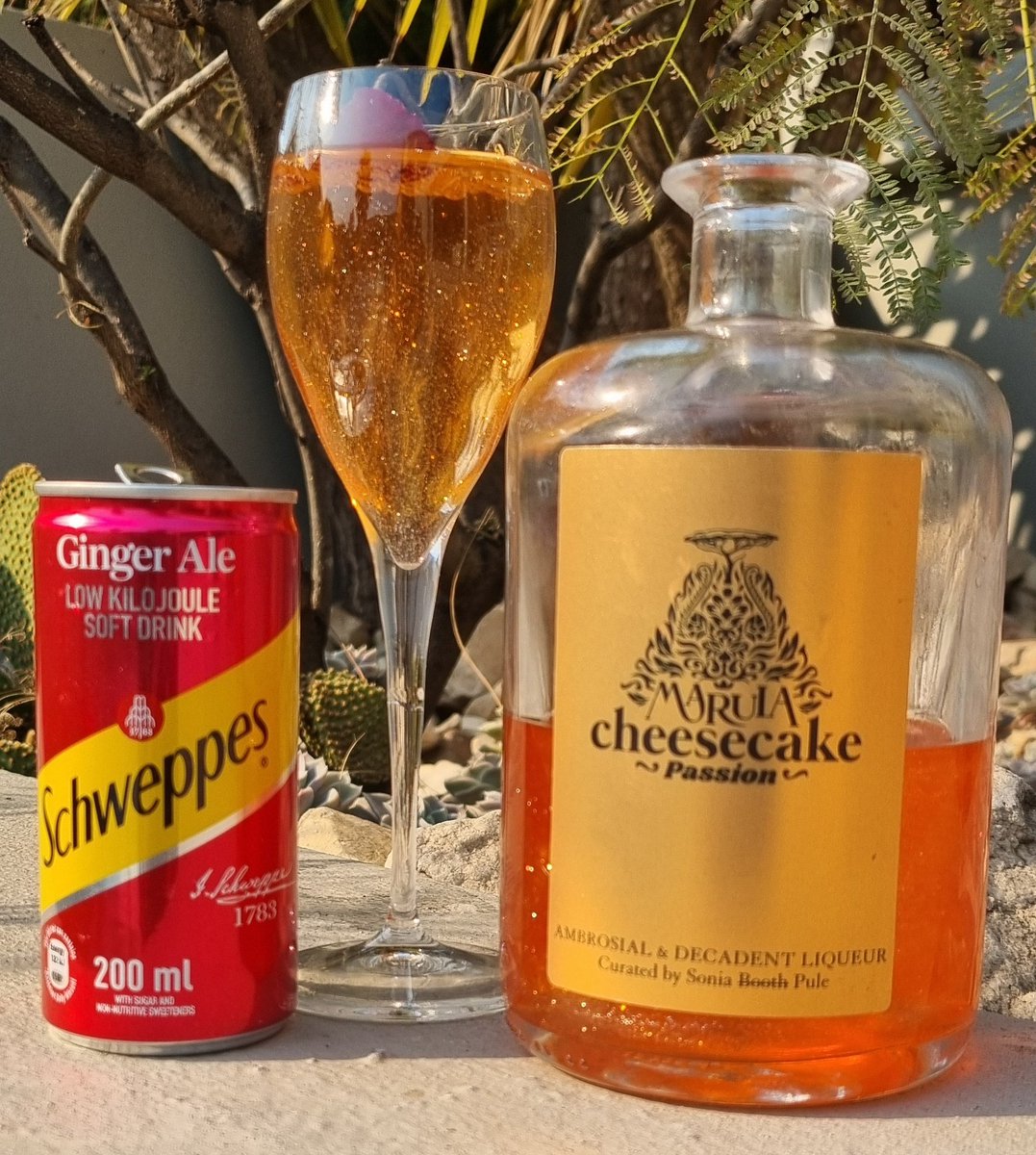 MarulaCheesecak's tweet photo. Drink o' clock. Thirst quencher, Awe! 😋 @MarulaCheesecak
#MCPLiqueur #MarulaCheesecakePassion https://t.co/jFg8RWqD77