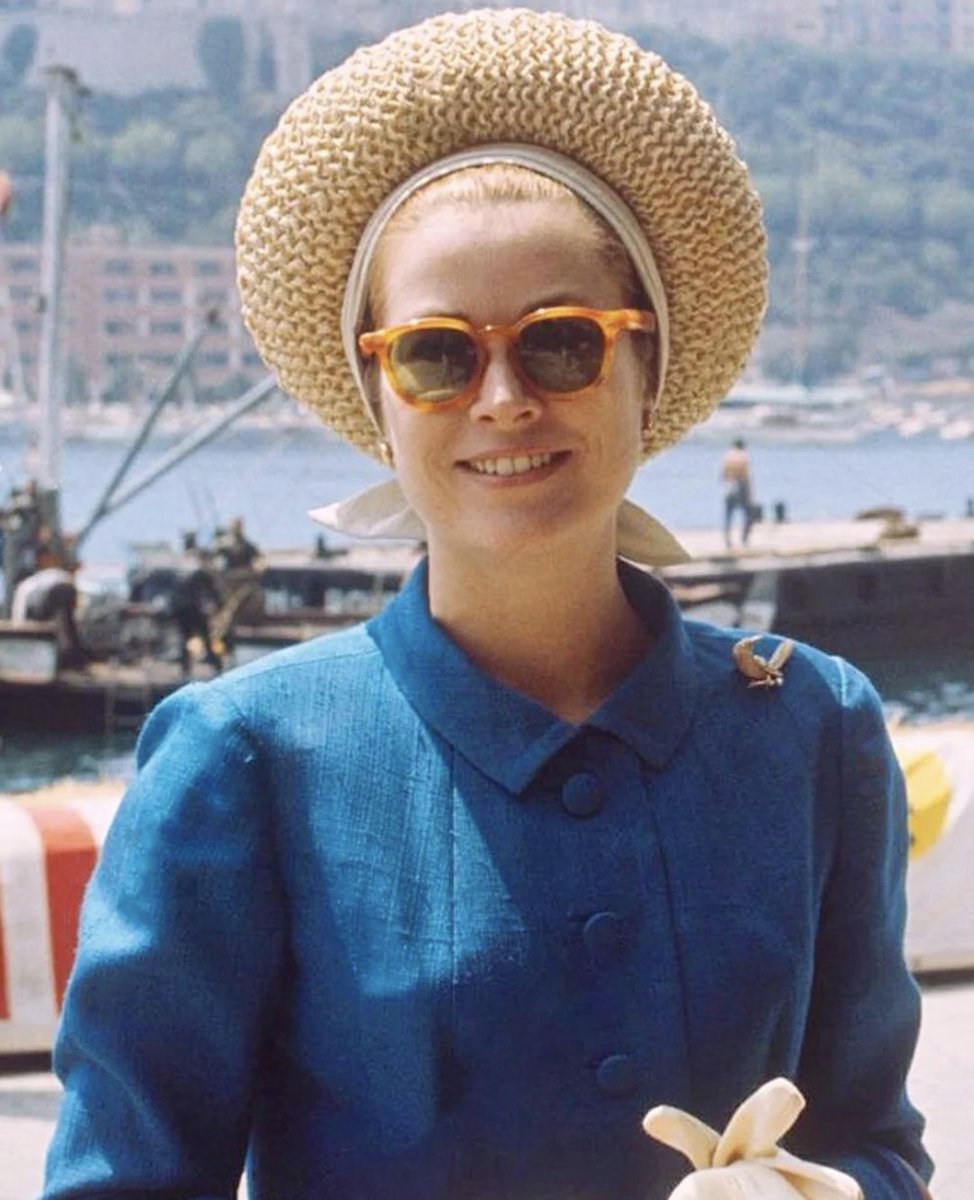 Grace Kelly Archives tweet media