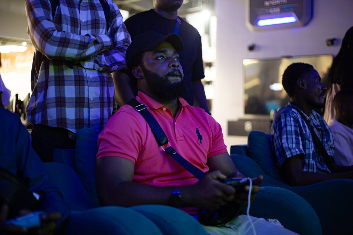 Nous avons la meilleure communauté de Gamers à Kinshasa 🫶 Entre talent et bonne humeur, le GROUPE B des éliminatoires nous a donné à la fois du spectacle et des fous rires !
