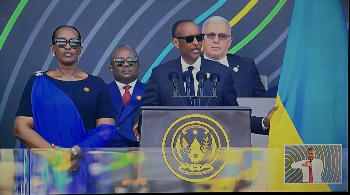 Imana ibigufashemo Perezida Wacu.

Natwe tukuri inyuma 💪 

#PresidentialInaugurationCeremony 🇷🇼