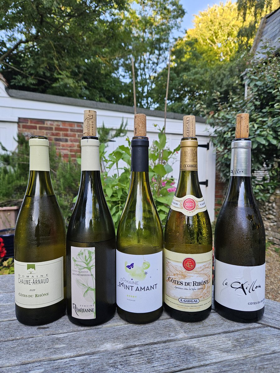 Tweet 244 fab value, quality on Côtes du Rhóne whites 2022 and 23, 4 from Wine Society, all £11-15, a great category. Réméjeanne more aperitif, the Guigal super full finish, so Medit dishes for that. Freshness, garrigue invitations on display #côtesdurhôneblanc #southernrhone