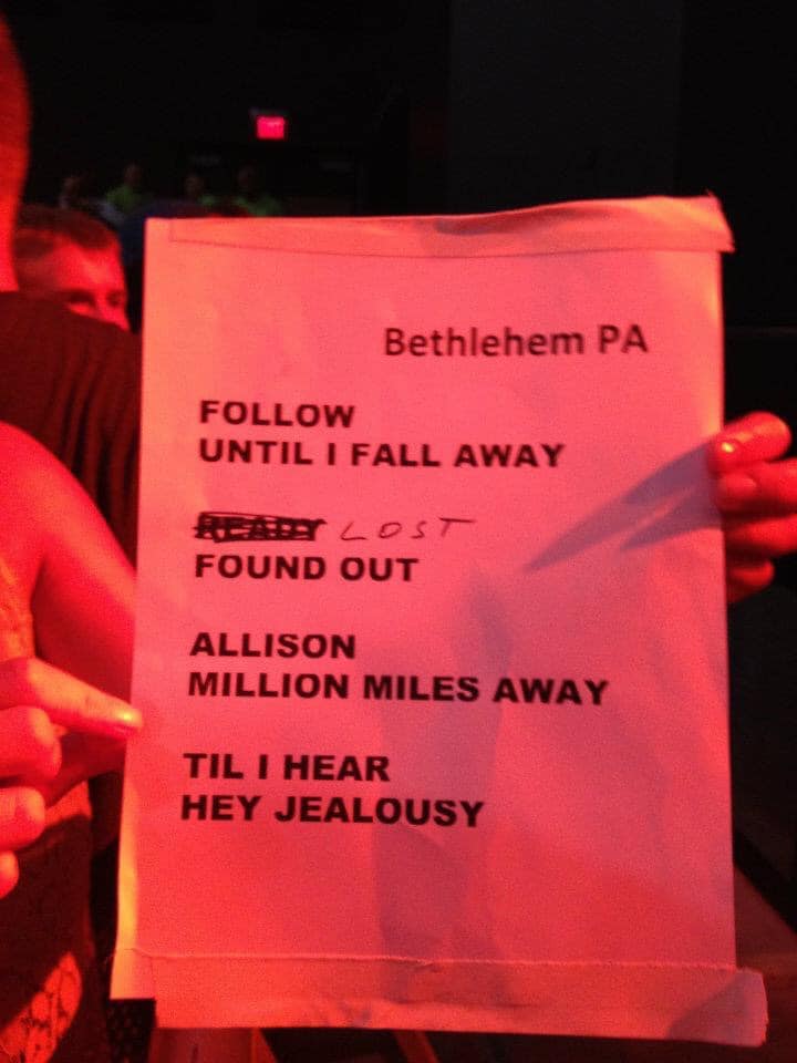 ibakeforaliving's tweet photo. Wow! 12 years ago! Summerland Show in Bethlehem.
I think I got 4 set lists that night.
Here's the Gin Blossoms. #bethlehemPa #GinBlossoms #setlists https://t.co/r6EYQ7eLsd