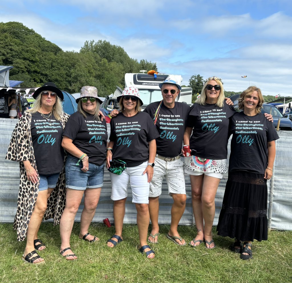 EmmaMiles55's tweet photo. #ollymurs #lakefest 
Looking forward to seeing you Olly ❤️ https://t.co/0gxTNXoeYB