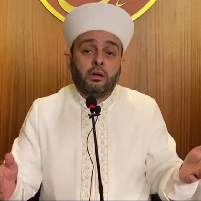 "Halil Konakçı vergilerimle devletten maaş almasın" diyorsan bu tweeti RT yap, tweetin altına Diyanet'i etiketle!