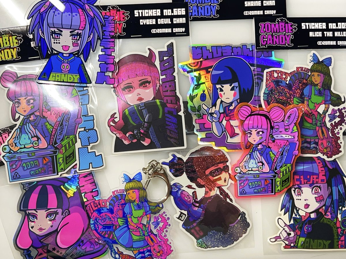 ZOMBIE__CANDY's tweet photo. ポップで毒のあるイラストを描いています👾
ステッカーやアクキー等のグッズも
つくっています⚡️

#三連休はフォロワーさんが増えるらしい
#絵柄好みって人にフォローされたい https://t.co/QadsB1umKB