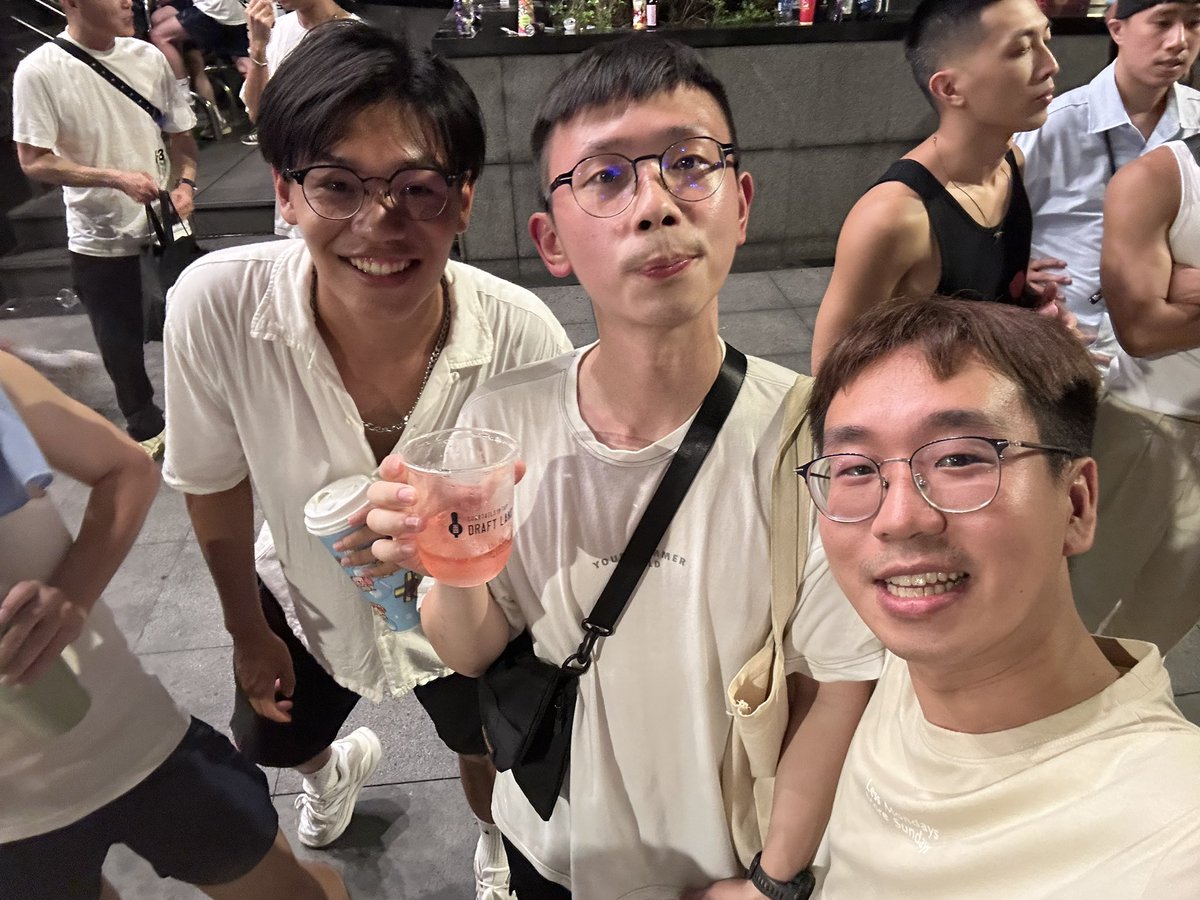 chrisxhgl's tweet photo. 好久沒更新我的推
這次縱一樣可可愛愛😍 https://t.co/3z15WxQvU0