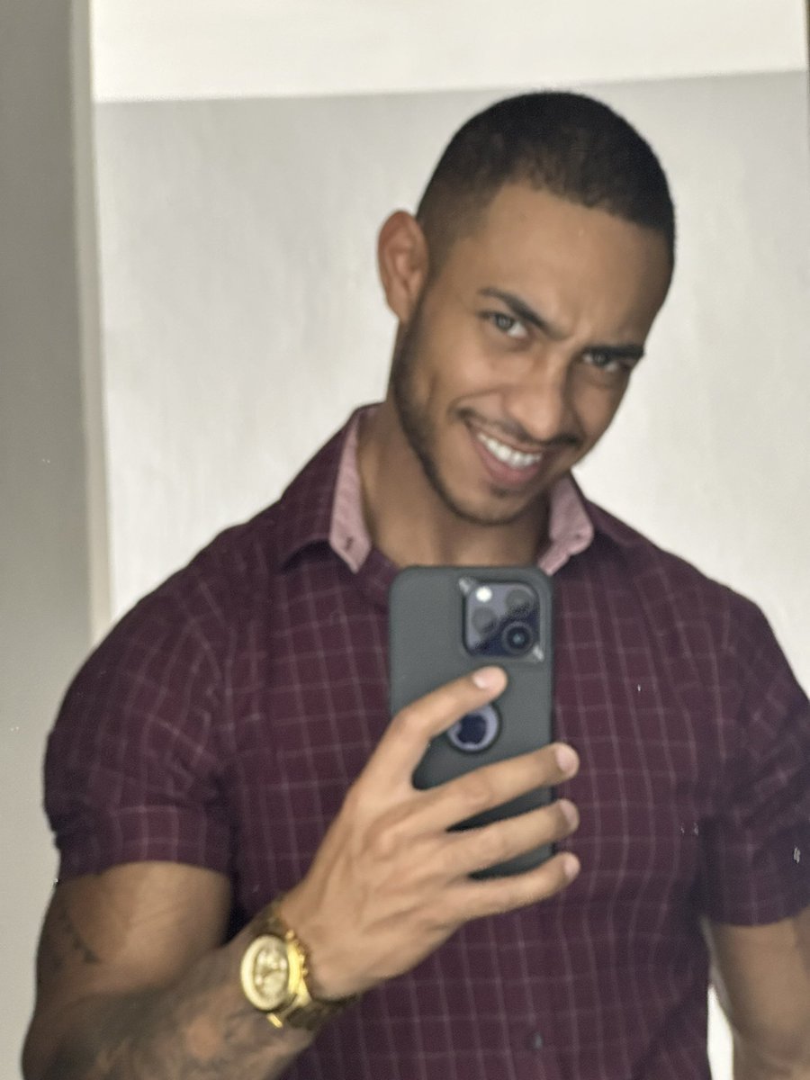 halim_oficial's tweet photo. Domingo relax…. 👋🏾👋🏾 https://t.co/Y6C5cyoMJ5