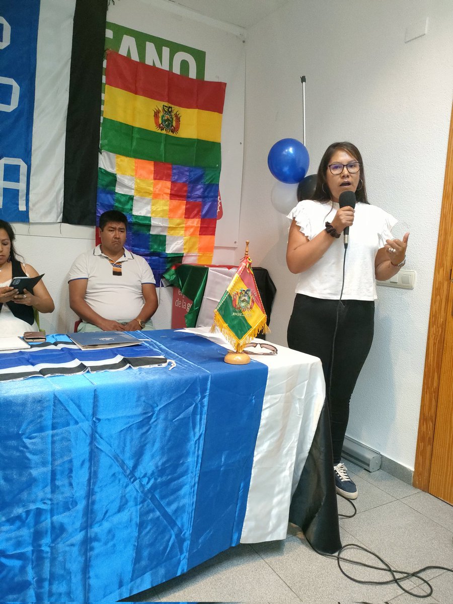 DirectorMoradio's tweet photo. Hoy hemos acompañado a la comunidad de Bolivia del @masipspoficial en la Región de Murcia y a la senadora #LucyEscobar #EvoNoEstaSolo https://t.co/ZsuKrFjgje