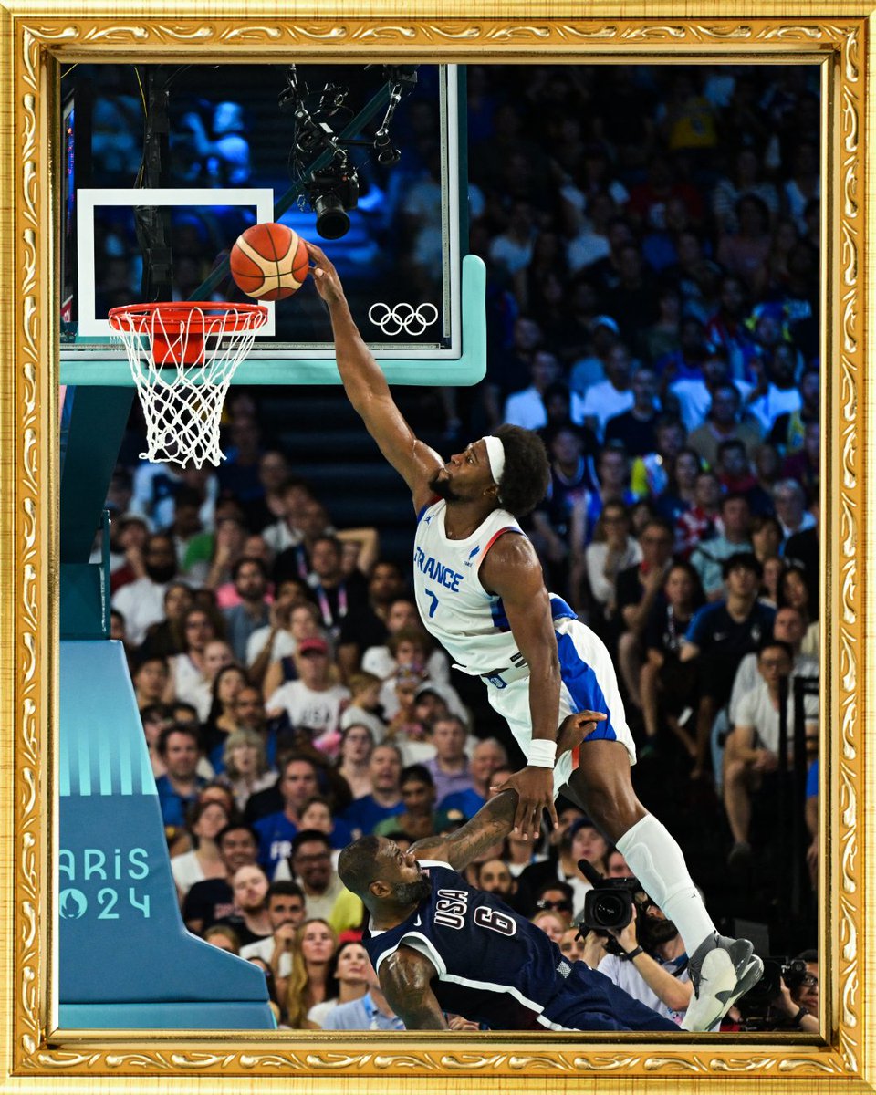 jeuxolympiques's tweet image. 𝗛𝗮𝗻𝗴 𝗶𝘁 𝗶𝗻 𝘁𝗵𝗲 𝗟𝗼𝘂𝘃𝗿𝗲 🖼

#Paris2024 | #JeuxOlympiques