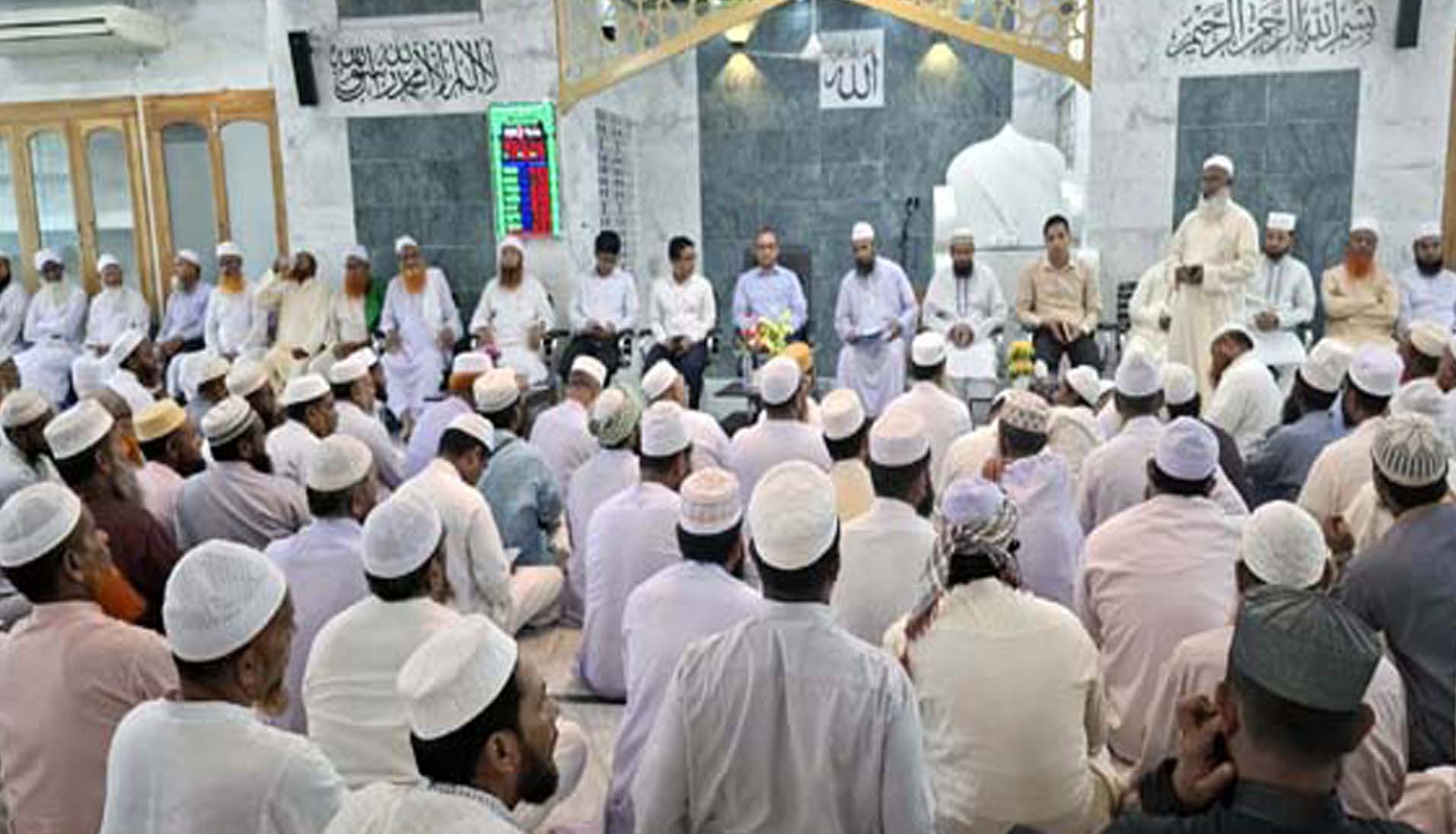 টাঙ্গাইলে উদ্ভুত সংকট নিরসনে প্রশাসনের মতবিনিময় সভা