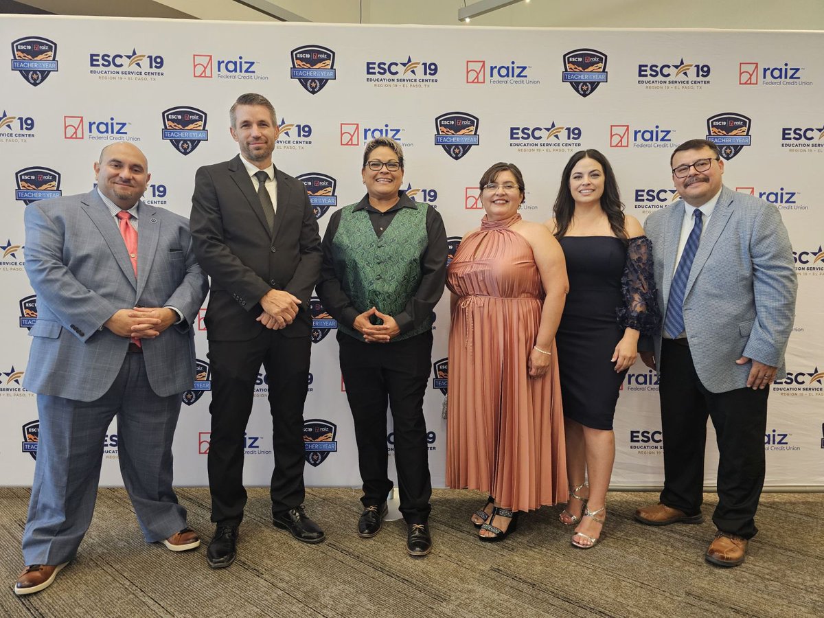 Veronica J. Brashear (@vjbrashear44) on Twitter photo 🎉Congratulations Mr. Chavez, second runner up for <a href="/ESCRegion19/">ESC-Region 19</a> Teacher of the Year! 🎉Thank you to <a href="/raiz_us/">Raiz Federal Credit Union</a> for sponsoring this spectacular event! It was a great night for our Wildcats! <a href="/FabensISD/">Fabens Independent School District</a> <a href="/Jayild1/">Jessica A. Yildirim</a> <a href="/RogelioSegovi13/">Rogelio Segovia, PhD</a> <a href="/martintorres915/">Martin Torres MBA,RTSBA</a> 🎉Congratulations Mr. Chavez, second runner up for <a href="/ESCRegion19/">ESC-Region 19</a> Teacher of the Year! 🎉Thank you to <a href="/raiz_us/">Raiz Federal Credit Union</a> for sponsoring this spectacular event! It was a great night for our Wildcats! <a href="/FabensISD/">Fabens Independent School District</a> <a href="/Jayild1/">Jessica A. Yildirim</a> <a href="/RogelioSegovi13/">Rogelio Segovia, PhD</a> <a href="/martintorres915/">Martin Torres MBA,RTSBA</a>