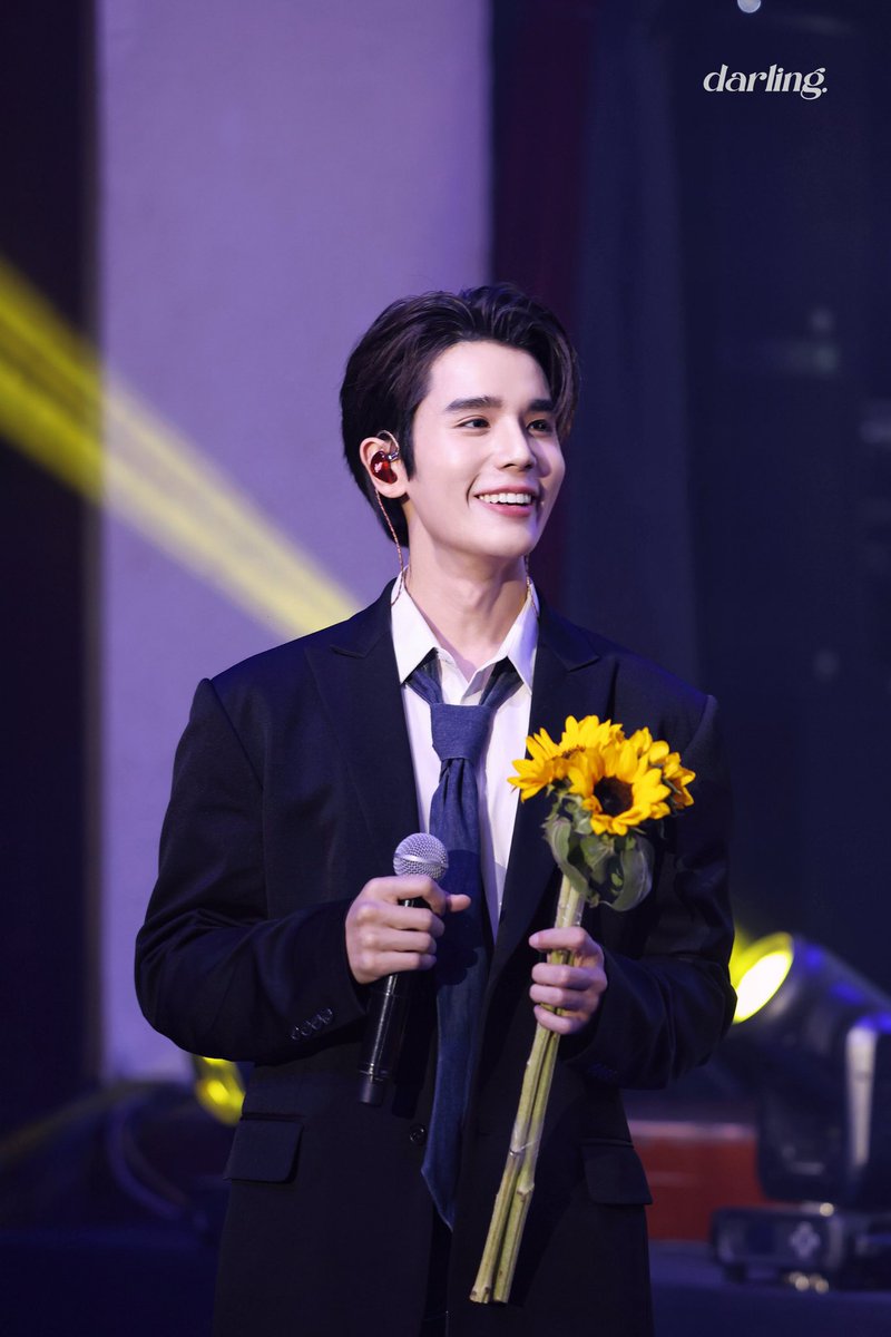 luckychi0216's tweet photo. ✨ 30 Days challenge With Jimmy ✨
21🏷️ Songs you want to send to Jimmy.
➡️溯 Reverse
🎼A whole universe of stars🎶
Cre. ig backaof
#30DaysChallengeWithJimmy
#jimmyyjp
#Tiny #tinybey https://t.co/LkrPMHHcjx