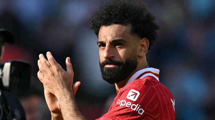 Sae3fantasy's tweet photo. هتسمع الفترة دي كلام كتير عن صلاح وطبعا كل واحد حر يشتريه او لا بس عاوز اقولك أن النهاردة رغم اول ماتش ودي صلاح مساهمش فيه ! بس الماتش دا اكتر ماتش صلاح وصل للجون بكذا كورة عودة ارنولد فارقة بشكل كبير . النهاردة اكتر من كورة كان ممكن صلاح يسجل ساعتها النغمة صلاح ضروري عكس دلوقتي https://t.co/3e7EqBWl9Q
