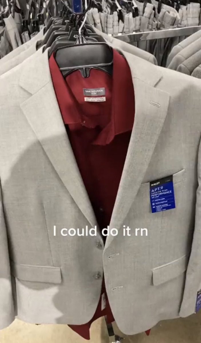 EverythingOOC's tweet image. 