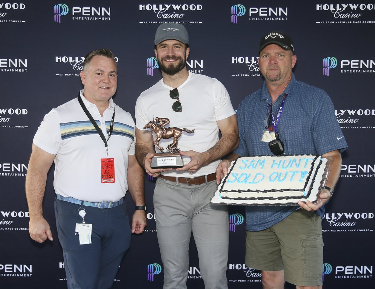 HollywoodPenn's tweet photo. Thank you to everyone that came out to Saturday’s SOLD-OUT @SamHuntMusic concert! We were thrilled to celebrate backstage with Sam, our Vice President & GM Tony Frabbiele & Regional Entertainment Manager Dave Tennant! #ThisisPENN
Gambling Problem? Call 1-800-GAMBLER. https://t.co/49NHdWjs5e