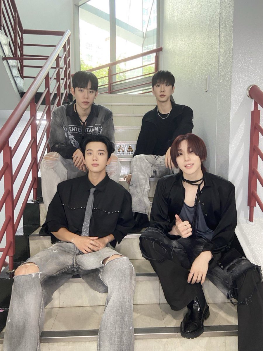 bang yongguk archives tweet media