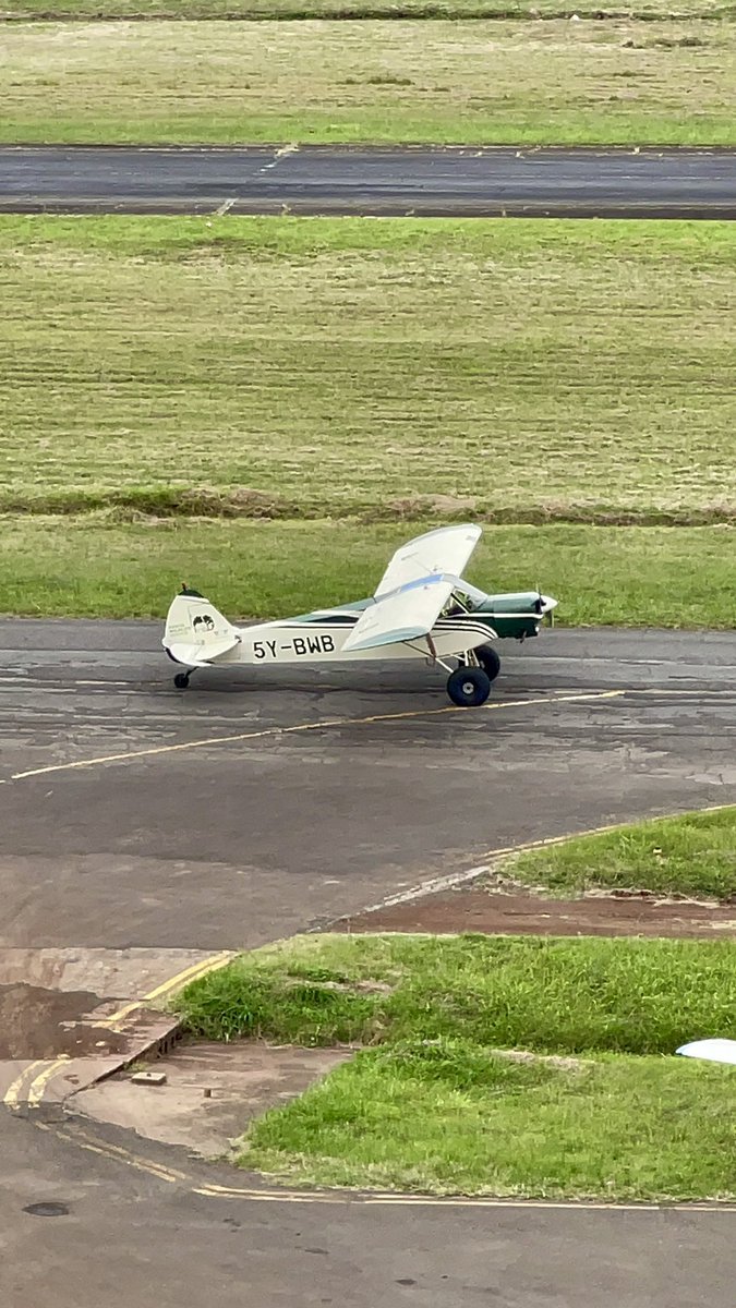 AirwatcherKE's tweet photo. A favourite amongst bush pilots - Piper Supercub 🚀🛠️
#PiperSuperCub #BushFlying #STOL #AviationAdventure #BackcountryFlying #BushPilots #AviationLovers #ClassicAircraft #Taildragger #AircraftSpotting #AviationDaily #FlyingHigh #PilotLife https://t.co/vj7nbI1sfO