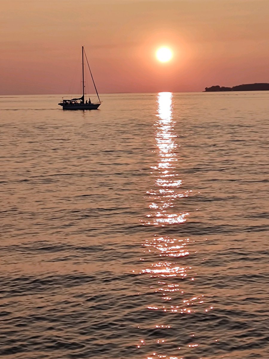 Why do we keep coming back? Because this keeps happening!