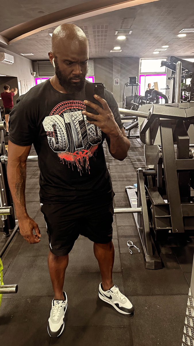 AidyLDN's tweet image. OTC 🩸☝🏾 @WWERomanReigns #WWE #RomanReigns