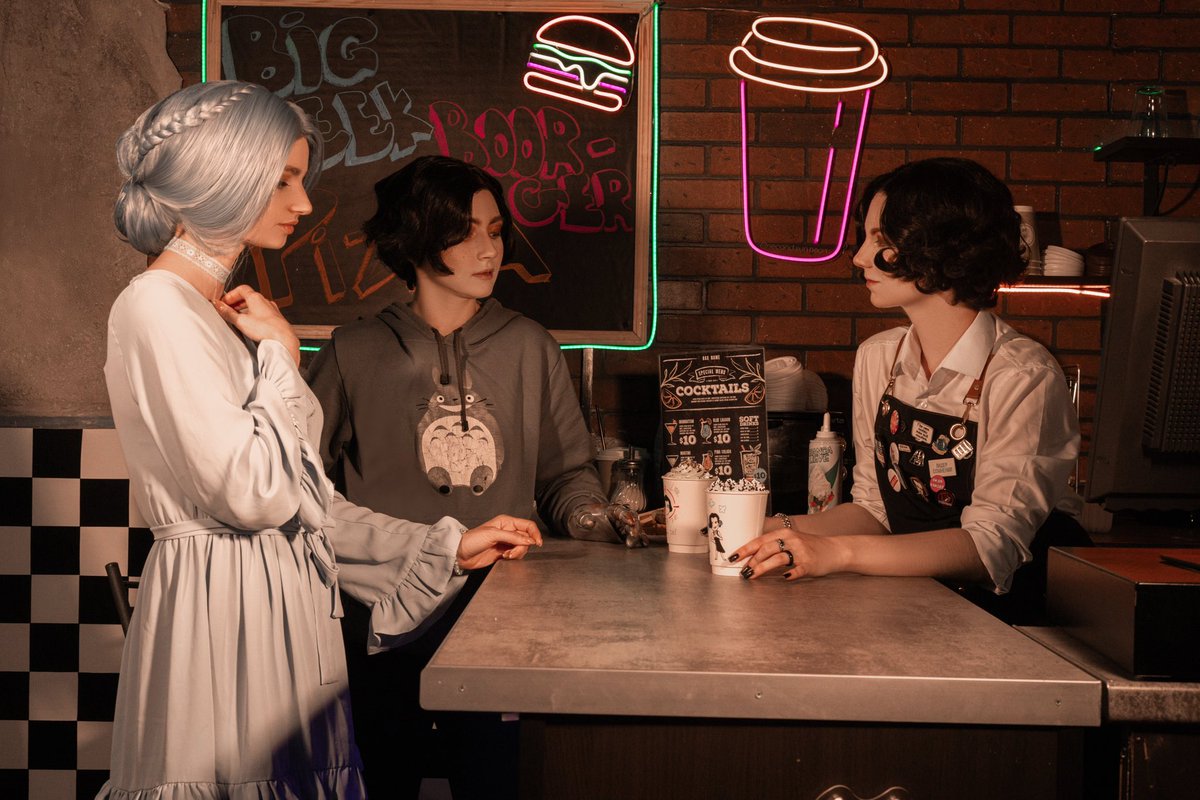 shiki_yuzaki's tweet photo. With love~ 😘

Carlo me
P @Kelo_Loconte 
Sophia @eva__romanova 
📸 https://t.co/axEyfIKV2R

#LiesofP #cosplay https://t.co/gLfkVqsNCv
