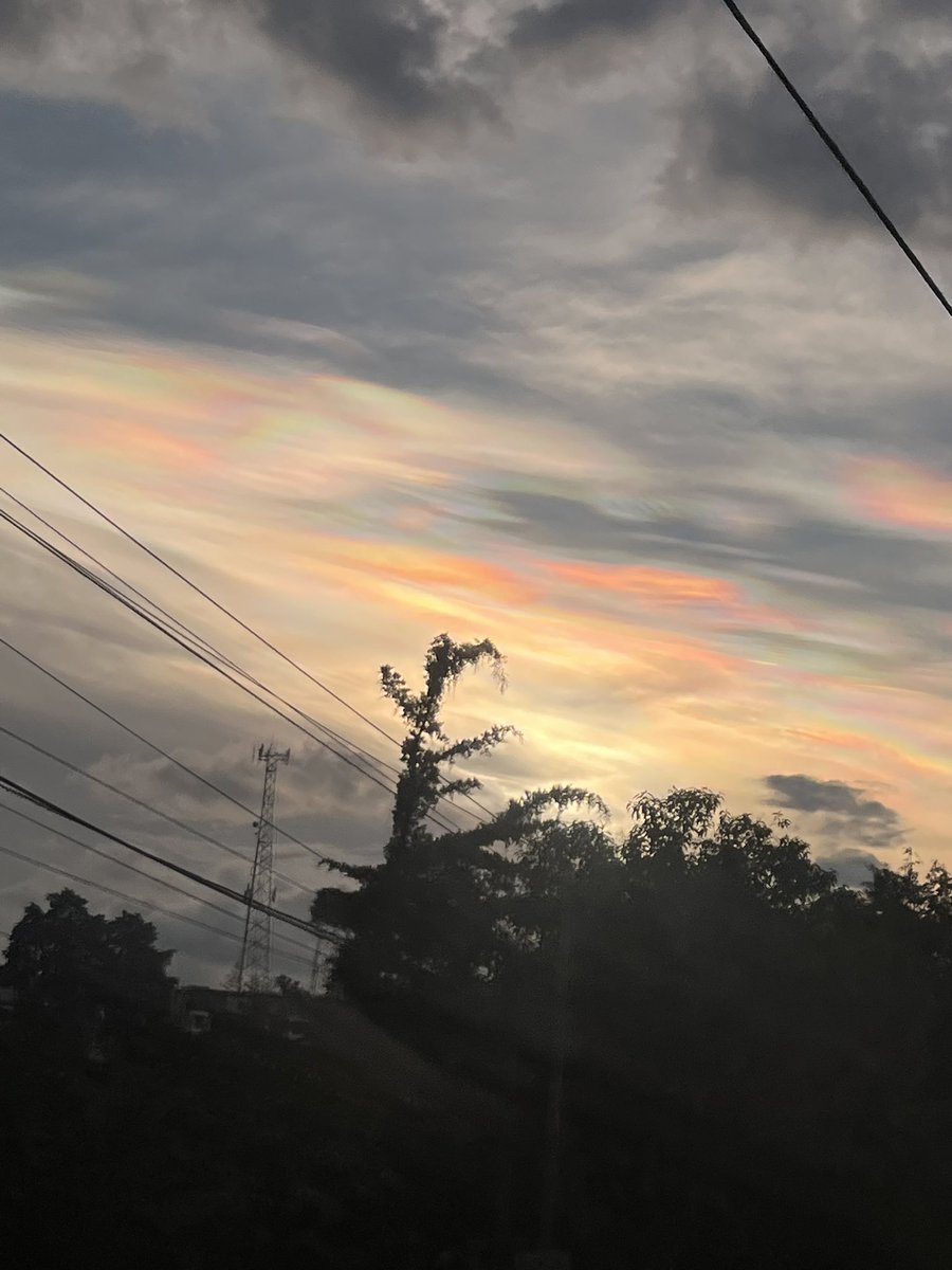 Vaneed_'s tweet photo. Vieron el cielo de ayer ? 🤔 https://t.co/2PFqGyEg8O