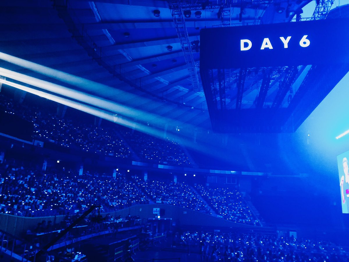 dear_bassist's tweet photo. i can’t wait to feel like home again💙 https://t.co/icQjKSvdKg