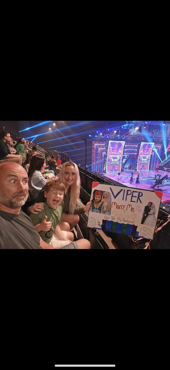 Claire Hull Naylor tweet media