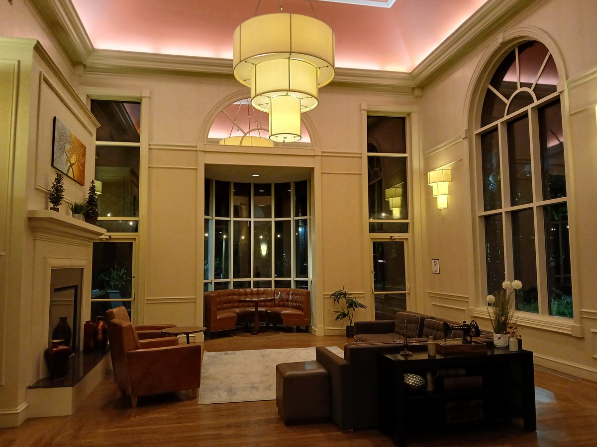 MaraJadeSkywalk's tweet image. #FourPoints #Sheraton #Wakefield #Boston #Massachusetts