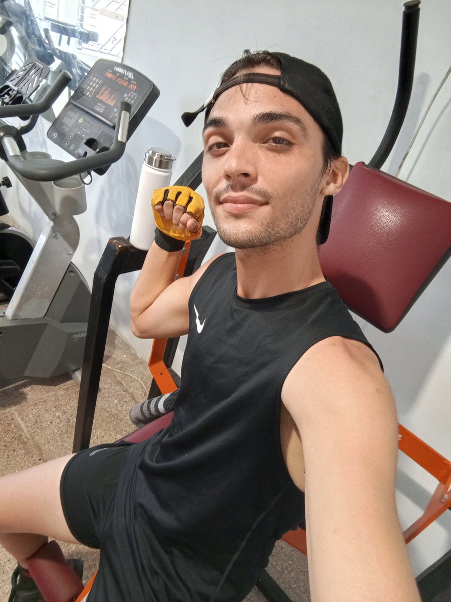 Stay pasión stay fashionable ando always ssssstay Bratz