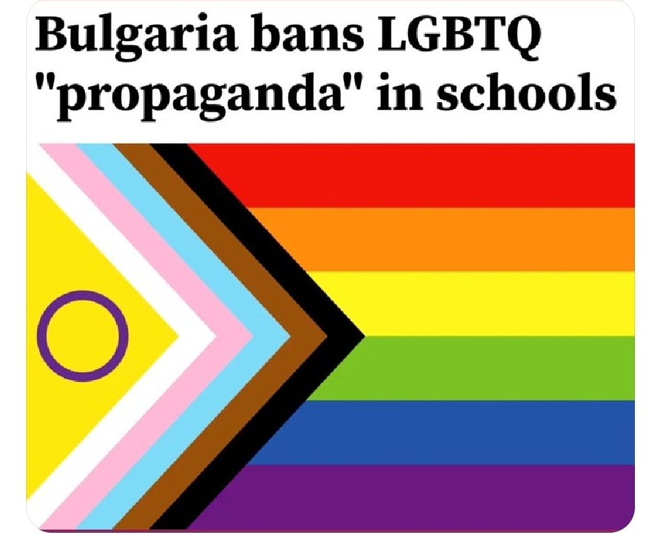 Applausi alla Bulgaria ha vietato l'uso dei simboli LGBT nelle scuole.
Quando li vietiamo anche noi?