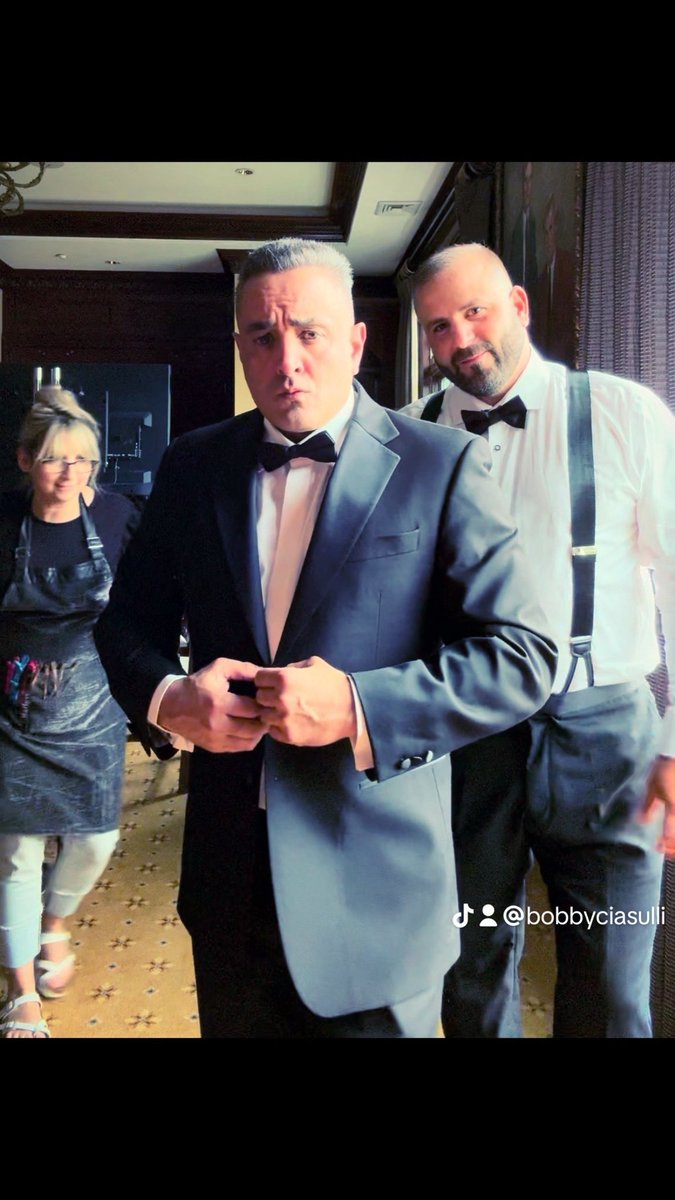 Bobby247's tweet photo. Best Man Bobby as I was called … Congratulations to my boy Rob Renzo and his new Bride Lindsay ! What a great wedding and fun time 👰‍♀️🤵‍♂️ https://t.co/LAC4hlDv9D