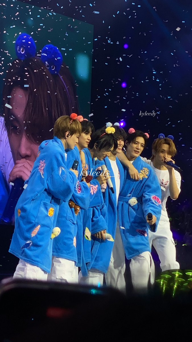 huangrjaedo's tweet photo. this photo sequence huhuhu happiness looks good on you dreamies! thank you for this yet again, unforgettable night 😭💚🫶🏻

#TDS3inManila #TDS3inMNL #THEDREAMSHOW3_in_MANILA #NCTDREAM_THEDREAMSHOW3_in_MANILA https://t.co/H3LYZ5rh6F